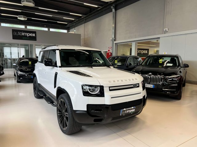 LAND ROVER Defender Bianco pastello
