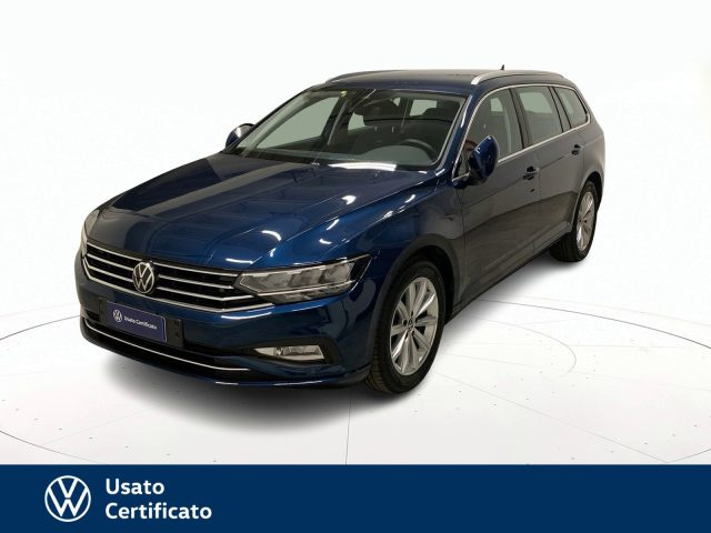 VOLKSWAGEN Passat Variant Blu pastello