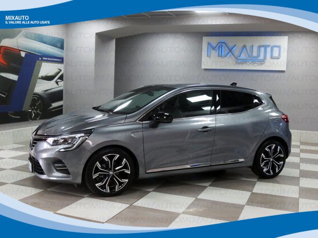 RENAULT Clio Grigio scuro metallizzato