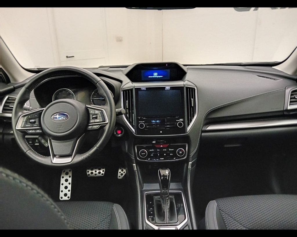 SUBARU Forester V -  2.0i e-boxer Style lineartronic - 11