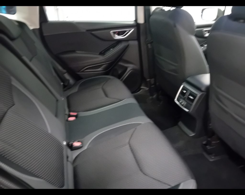 SUBARU Forester V -  2.0i e-boxer Style lineartronic - 18