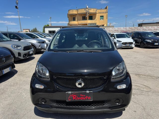 SMART ForFour Nero metallizzato