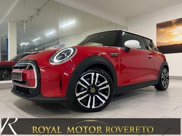 MINI Cooper SE Rosso metallizzato
