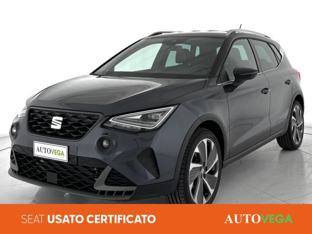 SEAT Arona Nero pastello