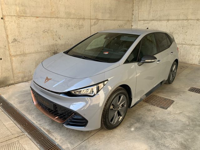 CUPRA Born Grigio pastello