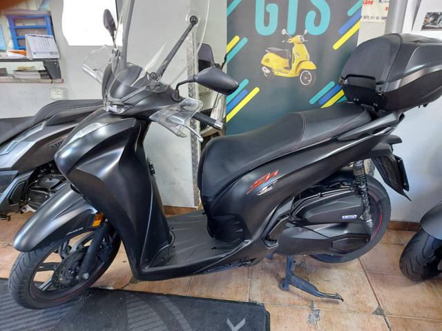 HONDA SH 350 Nero pastello