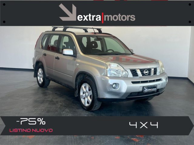 NISSAN X-Trail Argento metallizzato