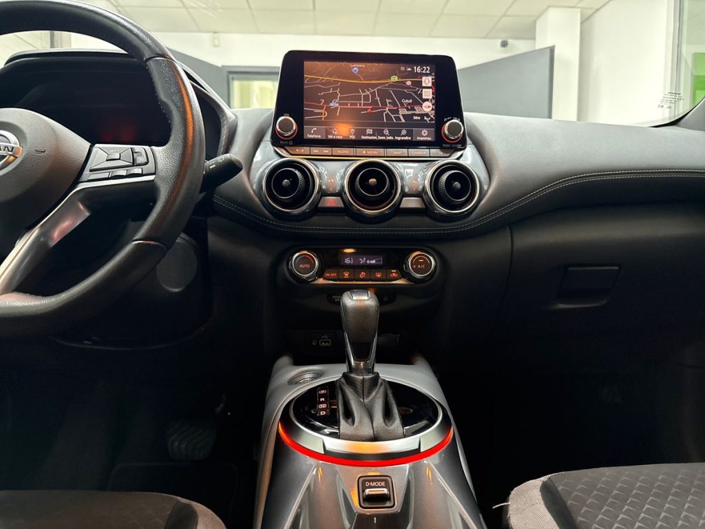 NISSAN Juke 1.0 DIG-T 117 CV DCT N-Connecta - 8