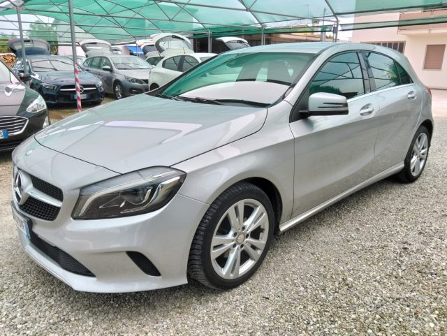 MERCEDES-BENZ A 180 Argento metallizzato
