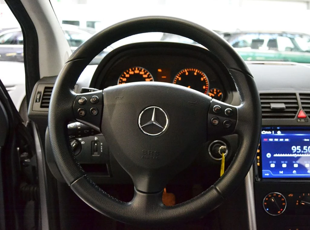 MERCEDES-BENZ A 180 AUTOMATIC Avantgarde Pelle-Pdc-Km 51.000 - 9