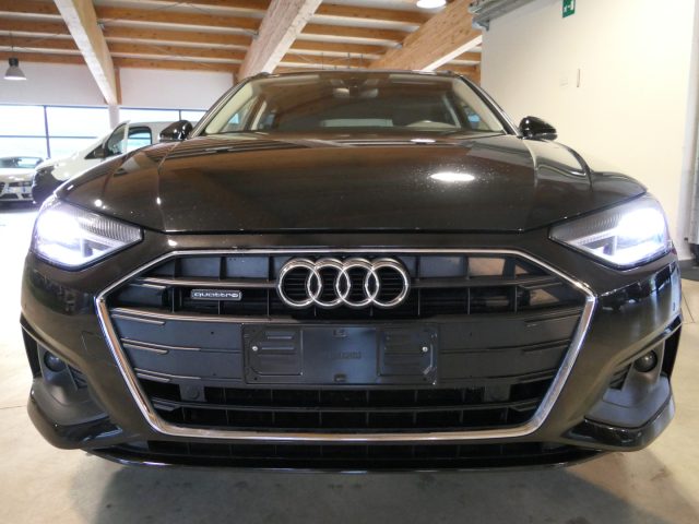 AUDI A4 Nero metallizzato