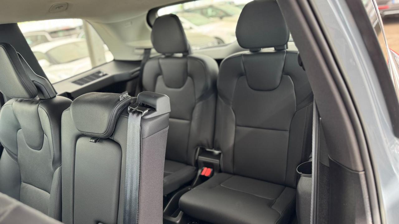 VOLVO XC90 B5 (d) AWD 7 posti Core (Auto/Pelle/LED/App/Retro) - 11