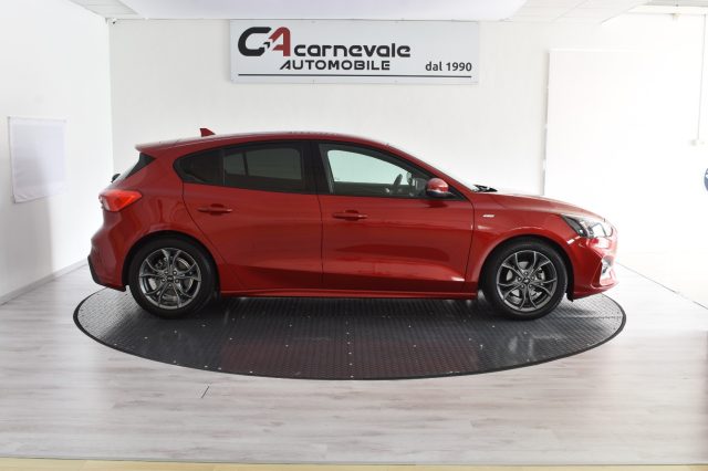 FORD Focus Rosso metallizzato