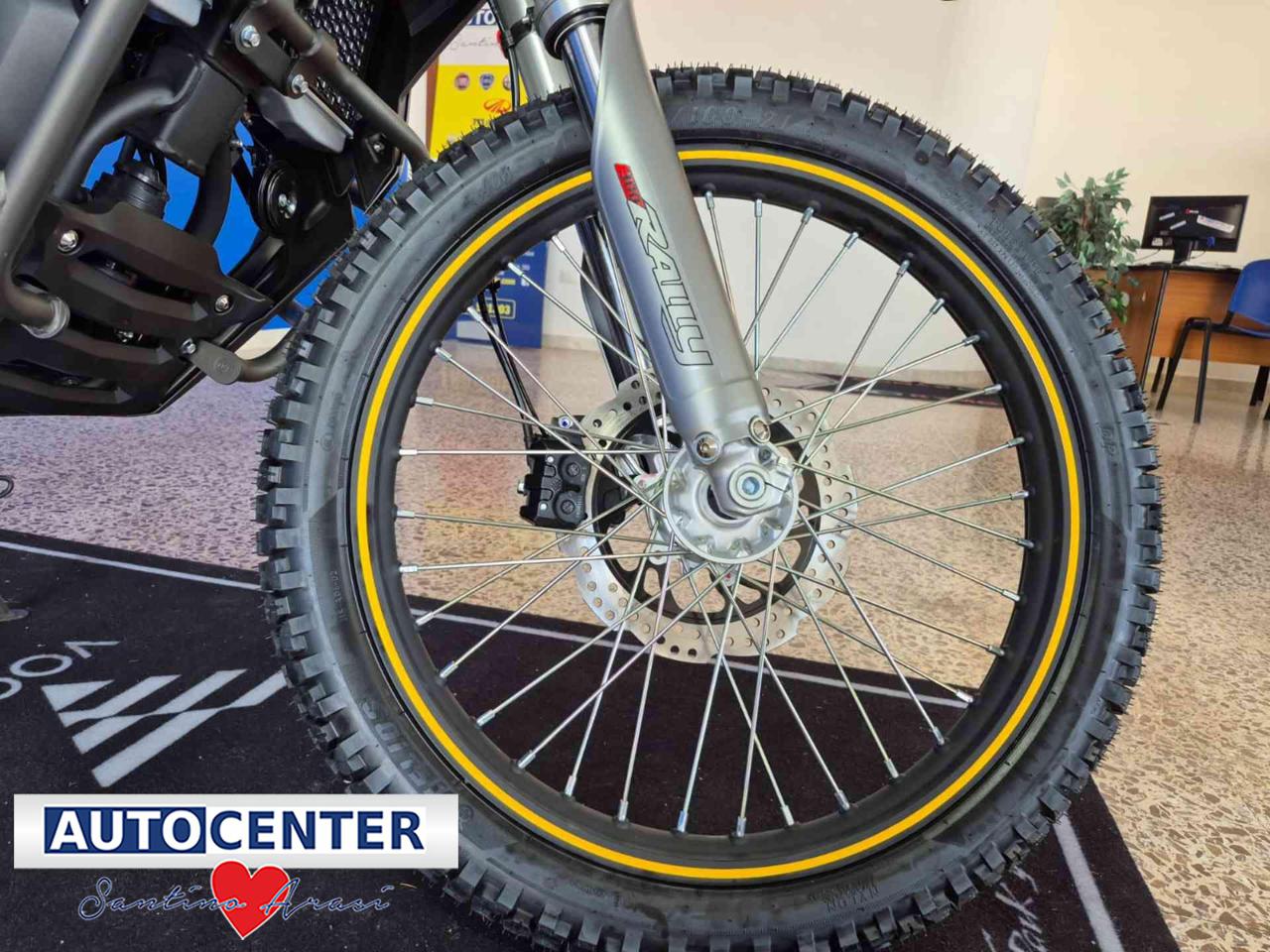 VOGE VALICO 300 RALLY - 13