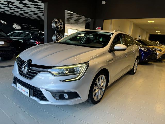 RENAULT Megane Grigio metallizzato