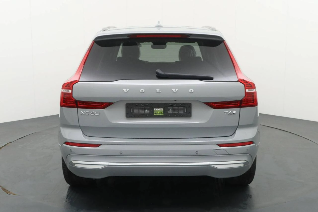 VOLVO XC60 T6 Plug-in hybrid AWD automatico Core - Bright! - 3