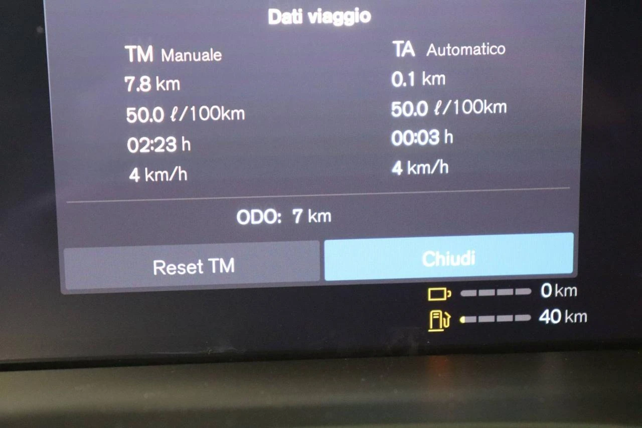 VOLVO XC60 T6 Plug-in hybrid AWD automatico Core - Bright! - 13