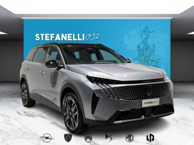 PEUGEOT 5008 Grigio pastello
