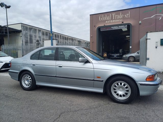 BMW 520 Argento metallizzato