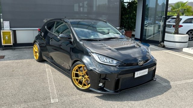 TOYOTA Yaris Nero metallizzato