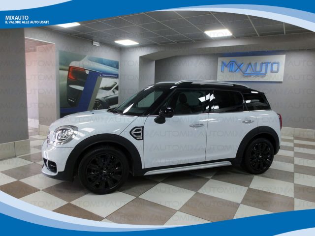MINI Countryman Bianco pastello