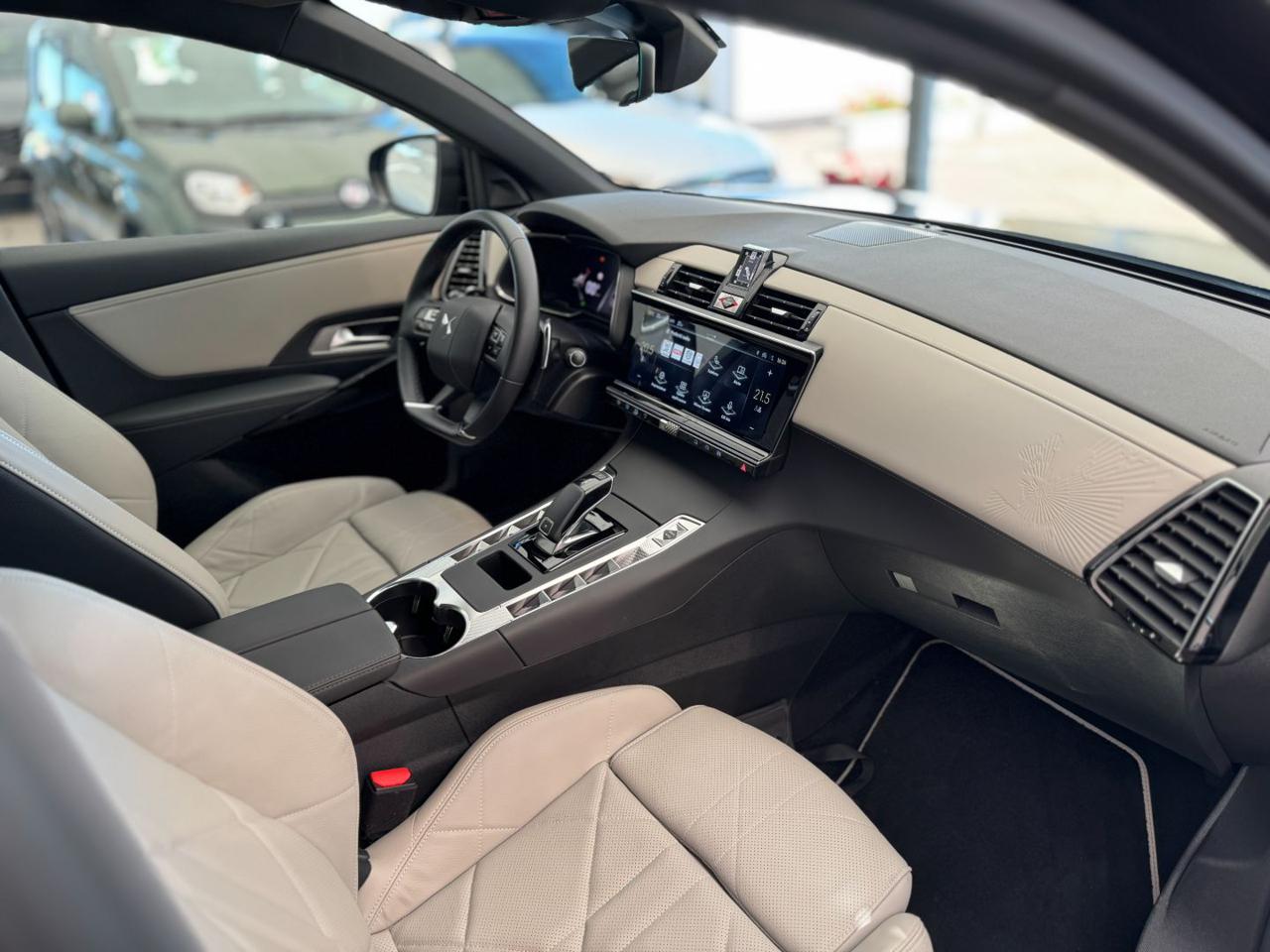 DS AUTOMOBILES DS 7 BlueHDi 130cv Esprit de Voyage (Pelle/Auto/APP) - 10