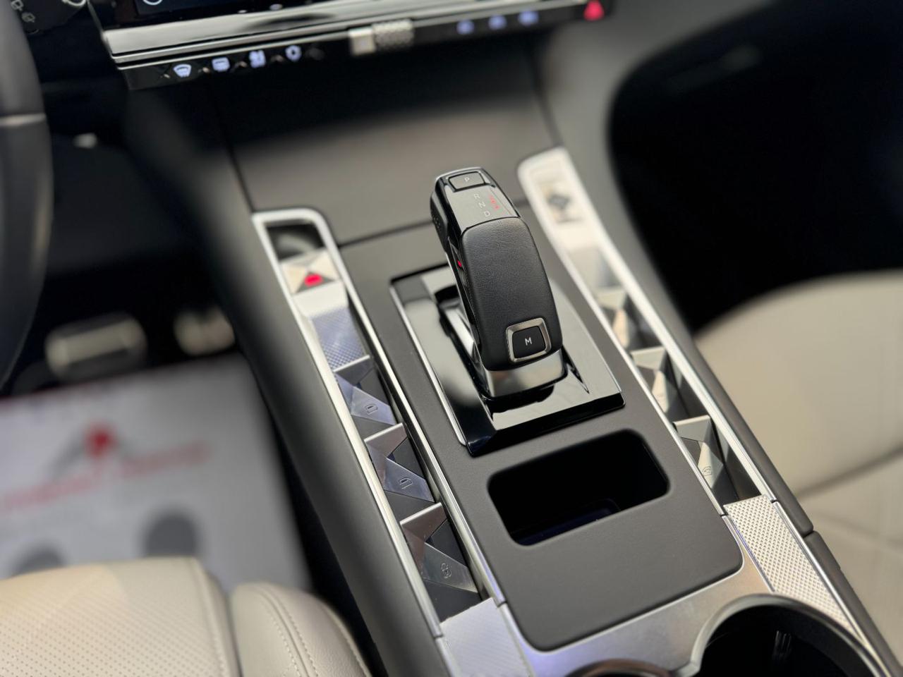 DS AUTOMOBILES DS 7 BlueHDi 130cv Esprit de Voyage (Pelle/Auto/APP) - 26