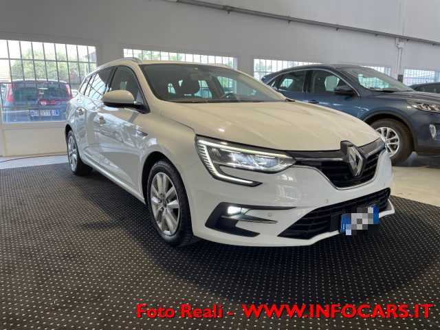 RENAULT Megane Bianco pastello