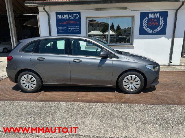 MERCEDES-BENZ B 200 GRIGIO MONTAGNA metallizzato