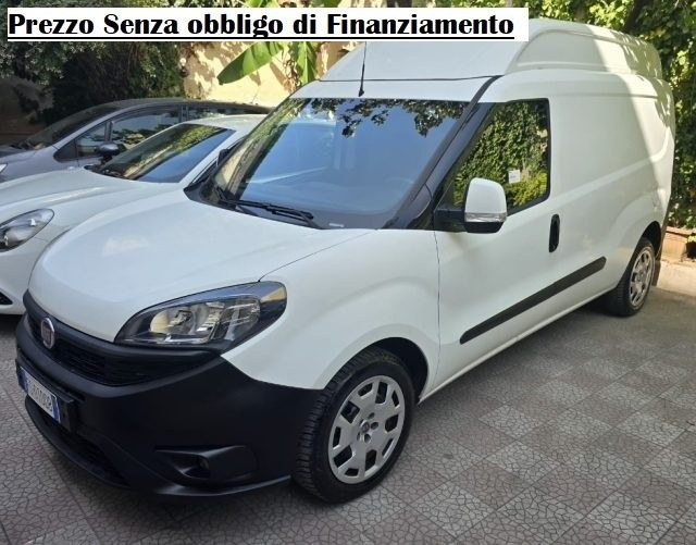 FIAT Doblo Bianco pastello