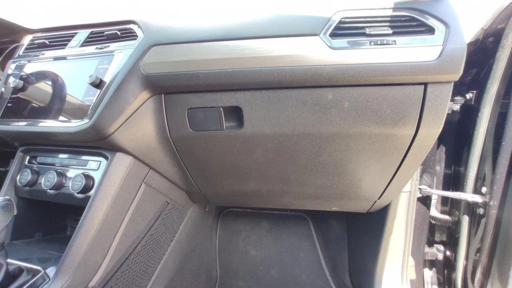 VOLKSWAGEN Tiguan Allspace 2.0 TDI 7 POSTI SCR DSG Business BMT - 12
