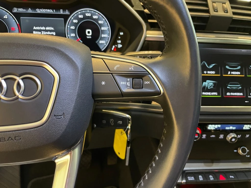 AUDI Q3 40 TDI quattro S tronic Advanced Matrix NAVI B&O - 11