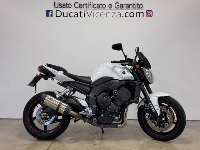 YAMAHA FZ1 Bianco metallizzato