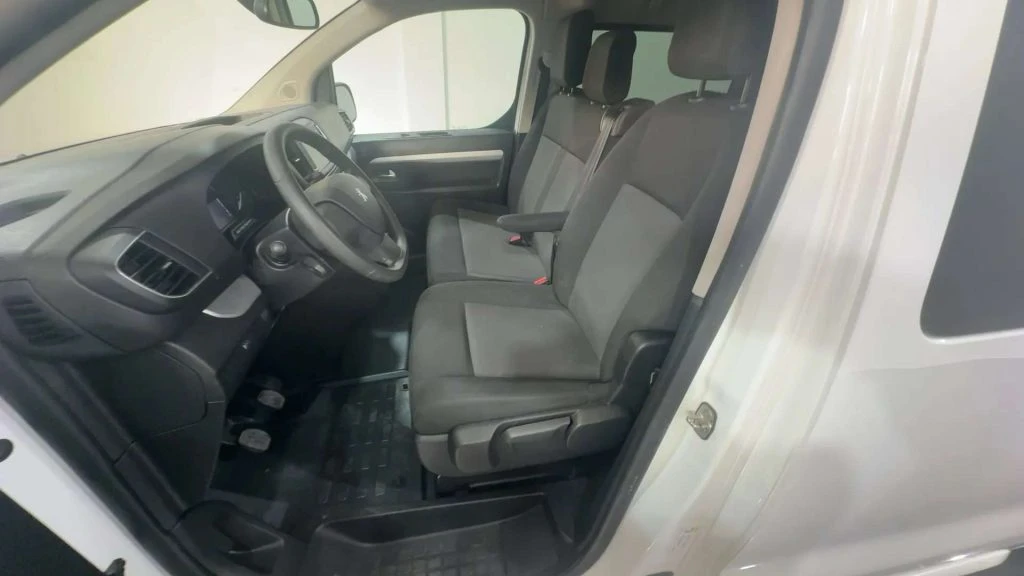 PEUGEOT Traveller Traveller 1.5 BlueHDi Business 120CV 9 Posti - 6