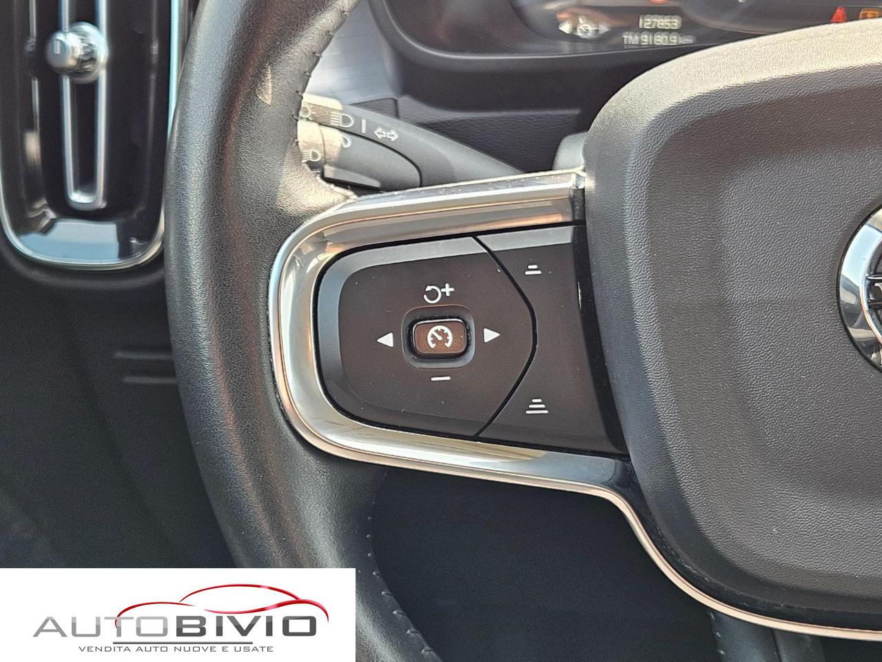 VOLVO XC40 D3 Geartronic Momentum BLACKFRIDAY - 26