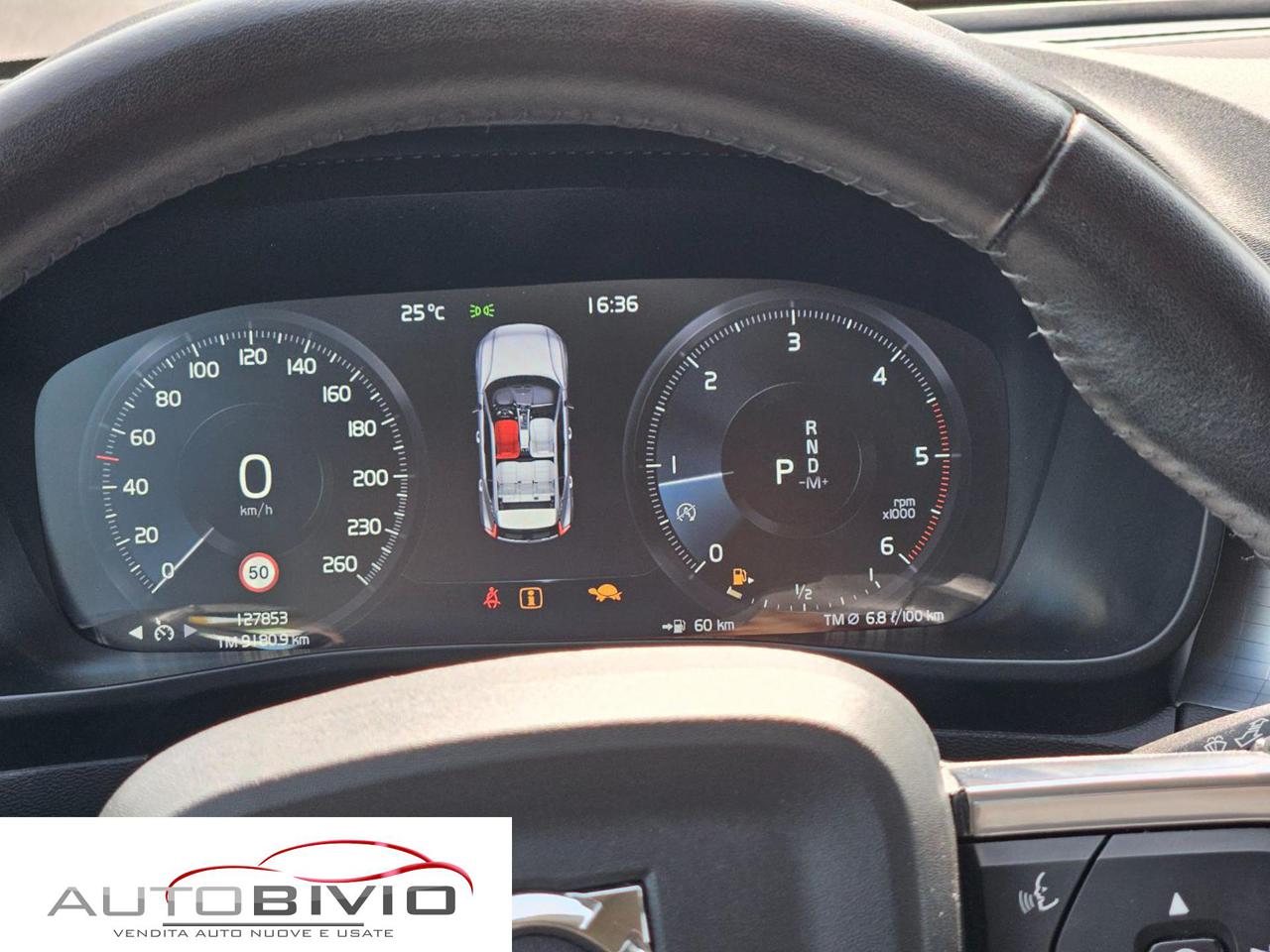 VOLVO XC40 D3 Geartronic Momentum BLACKFRIDAY - 25