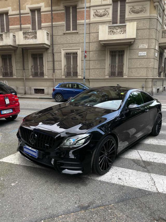 MERCEDES-BENZ E 220 Nero metallizzato