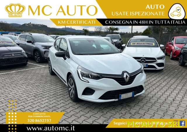 RENAULT Clio Bianco pastello