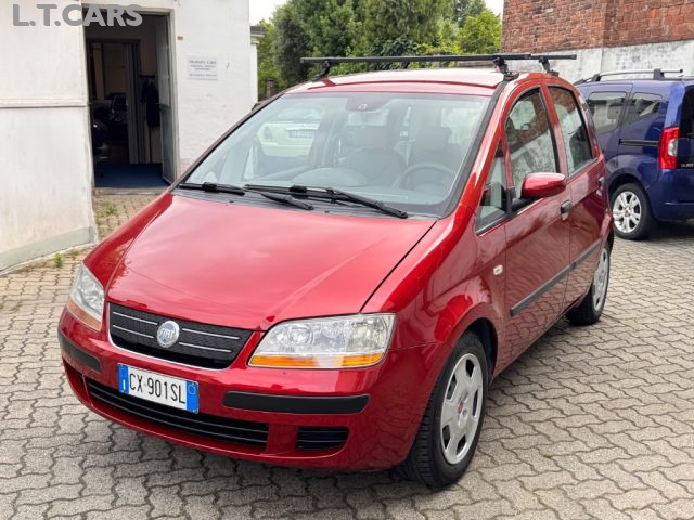 FIAT Idea Bordeaux metallizzato