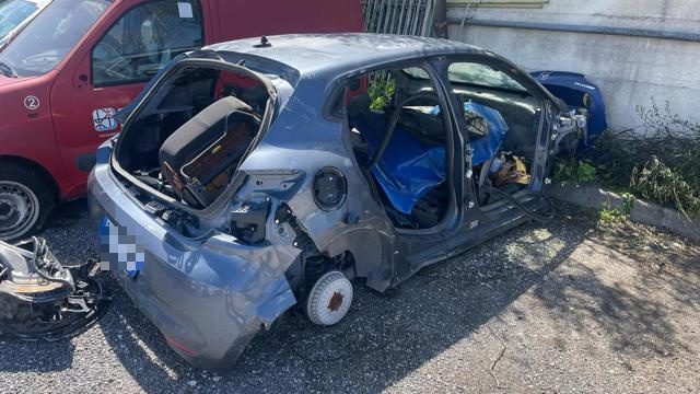 RENAULT Clio Grigio perlato