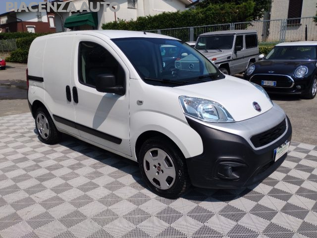 FIAT Fiorino Bianco pastello
