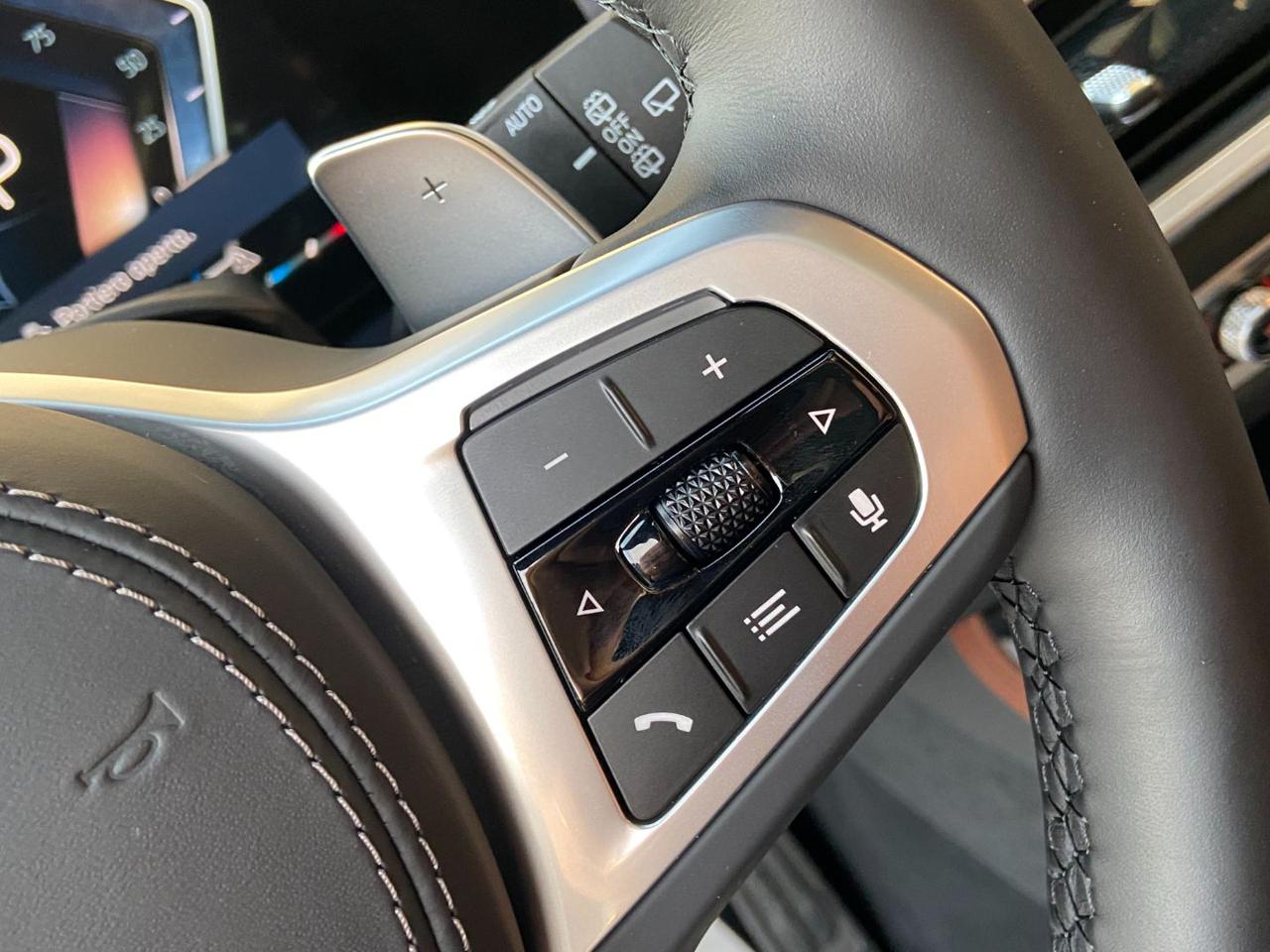 BMW X7 xDrive40d 48V Msport Pro TETTO APR/PAN. - 87