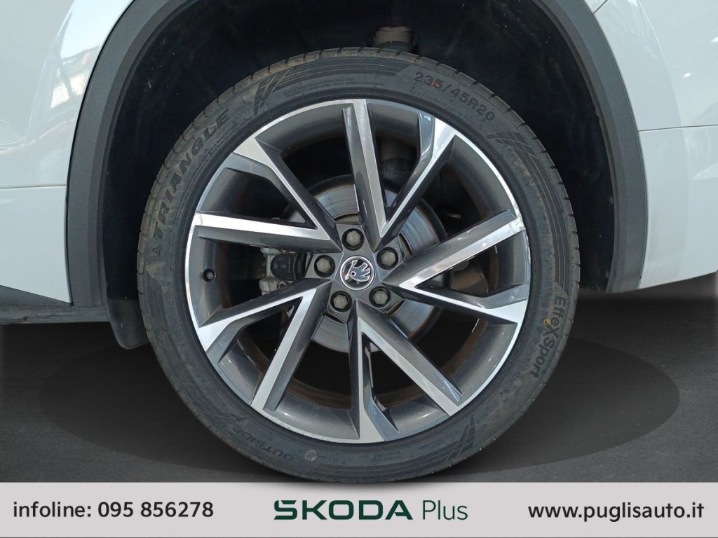 SKODA Kodiaq 2.0 TDI SCR 4x4 DSG SportLine - 14