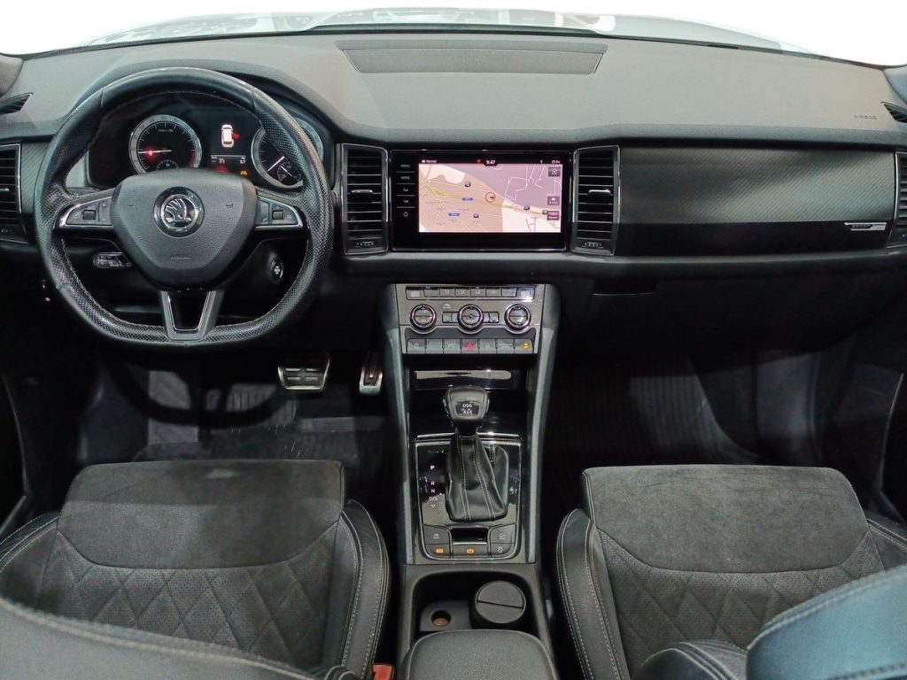 SKODA Kodiaq 2.0 TDI SCR 4x4 DSG 7 posti SportLine - 7