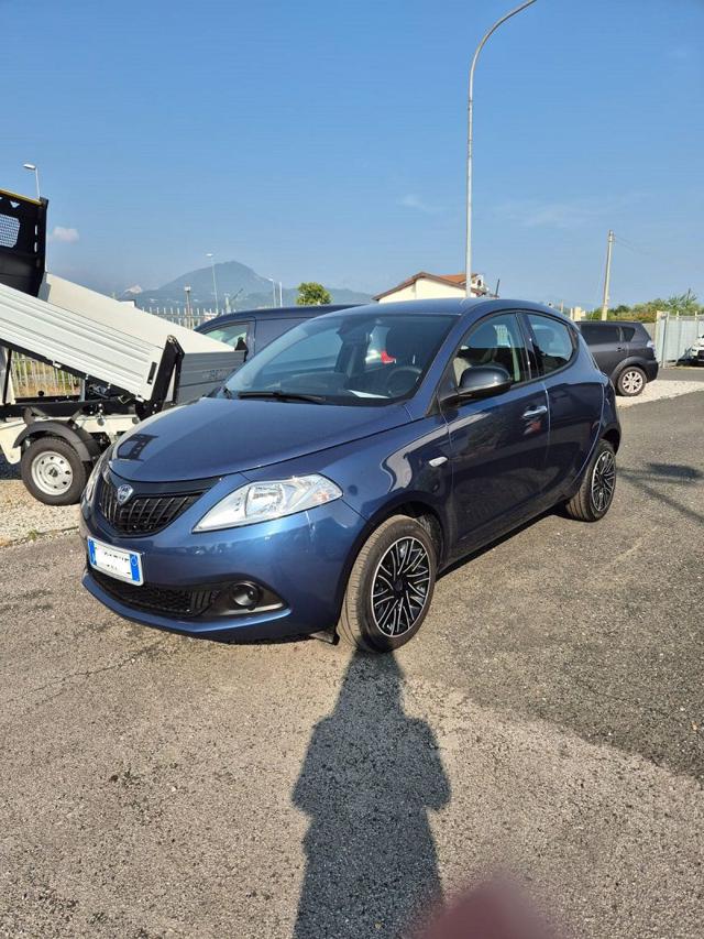 LANCIA Ypsilon Blu metallizzato