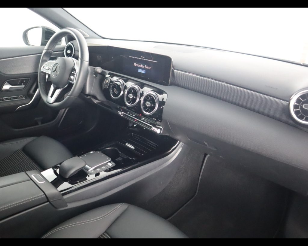 MERCEDES-BENZ A 180 d Business Extra auto - 16