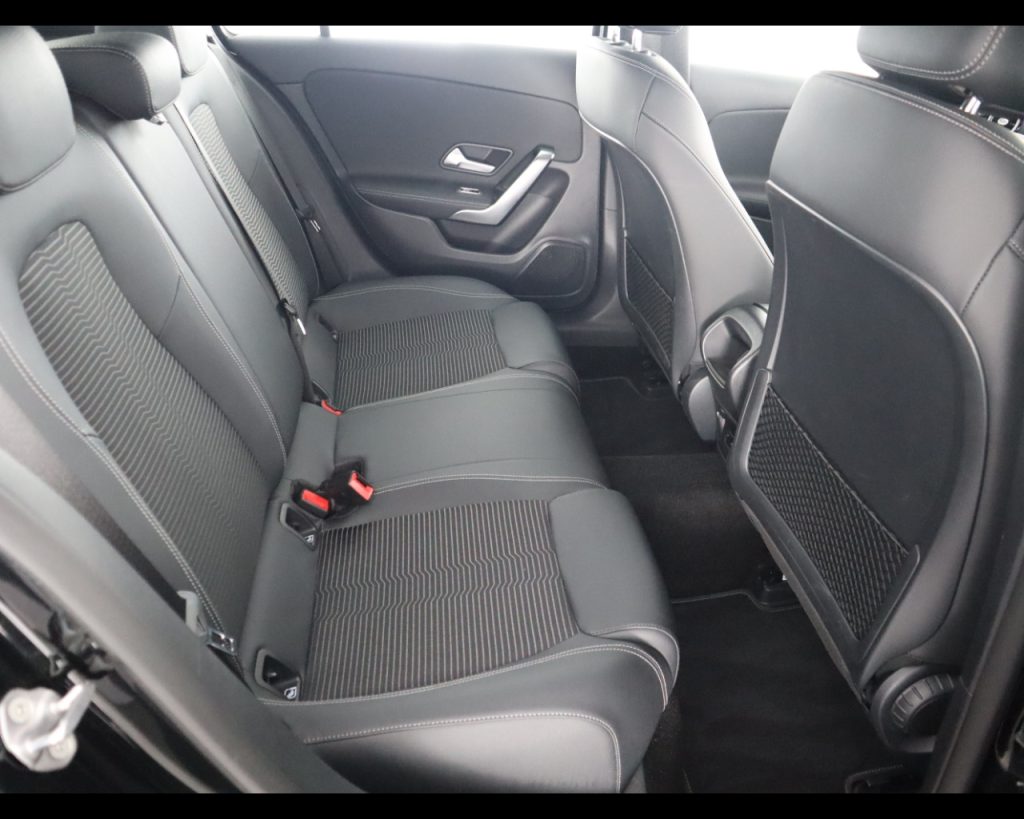 MERCEDES-BENZ A 180 d Business Extra auto - 18