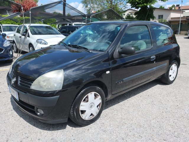 RENAULT Clio Nero metallizzato