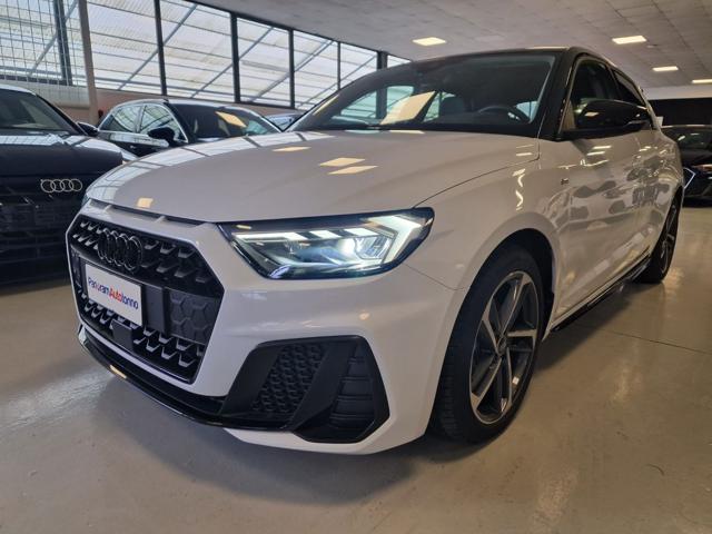AUDI A1 Bianco perlato