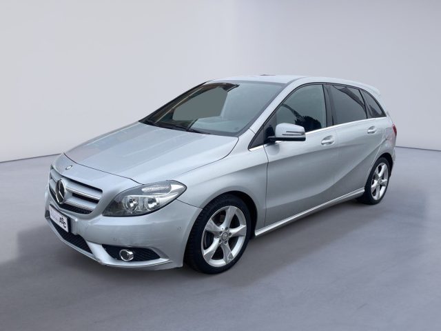 MERCEDES-BENZ B 180 Argento pastello